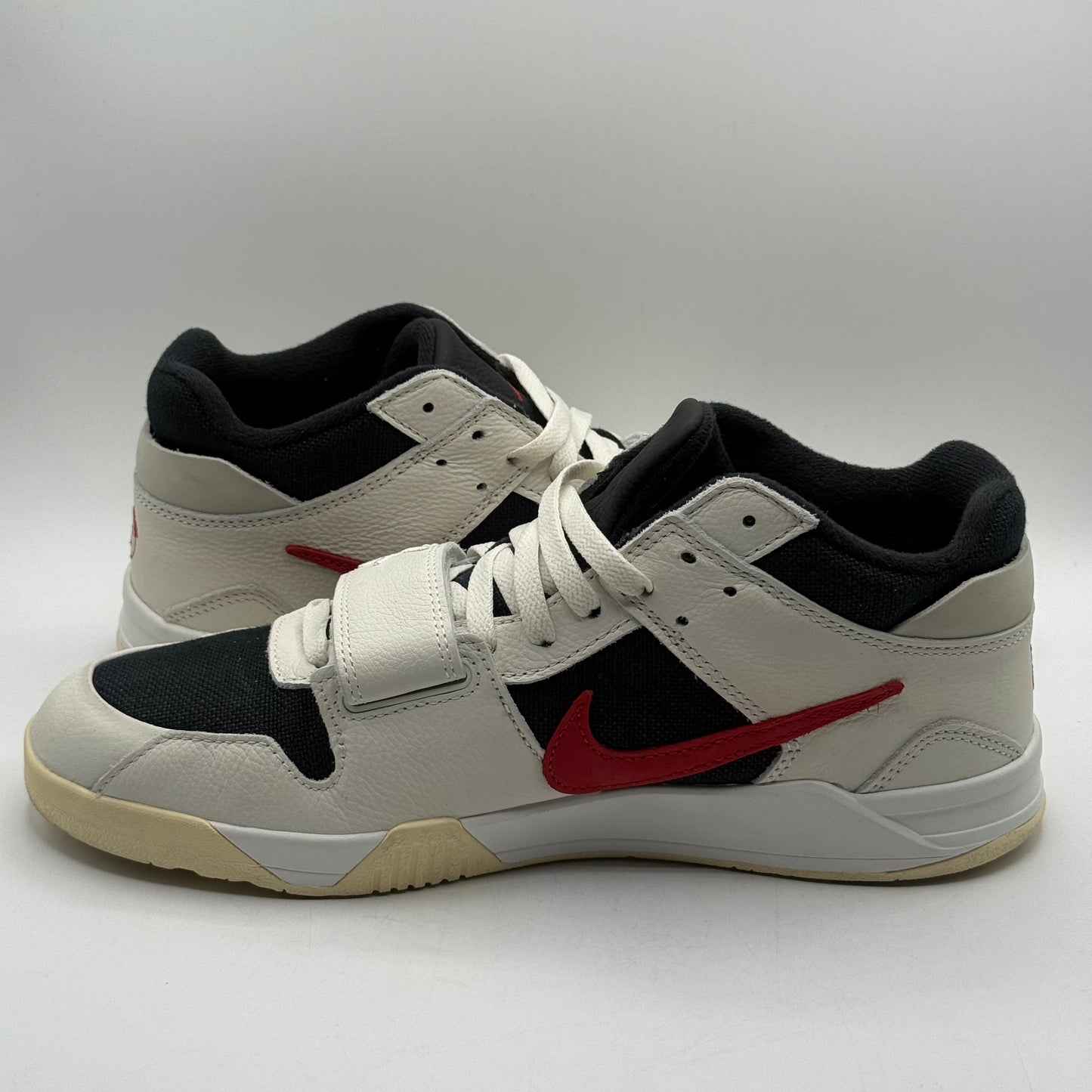 (USED) Jordan Jumpman Jack Travis Scott University Red Size 11.5