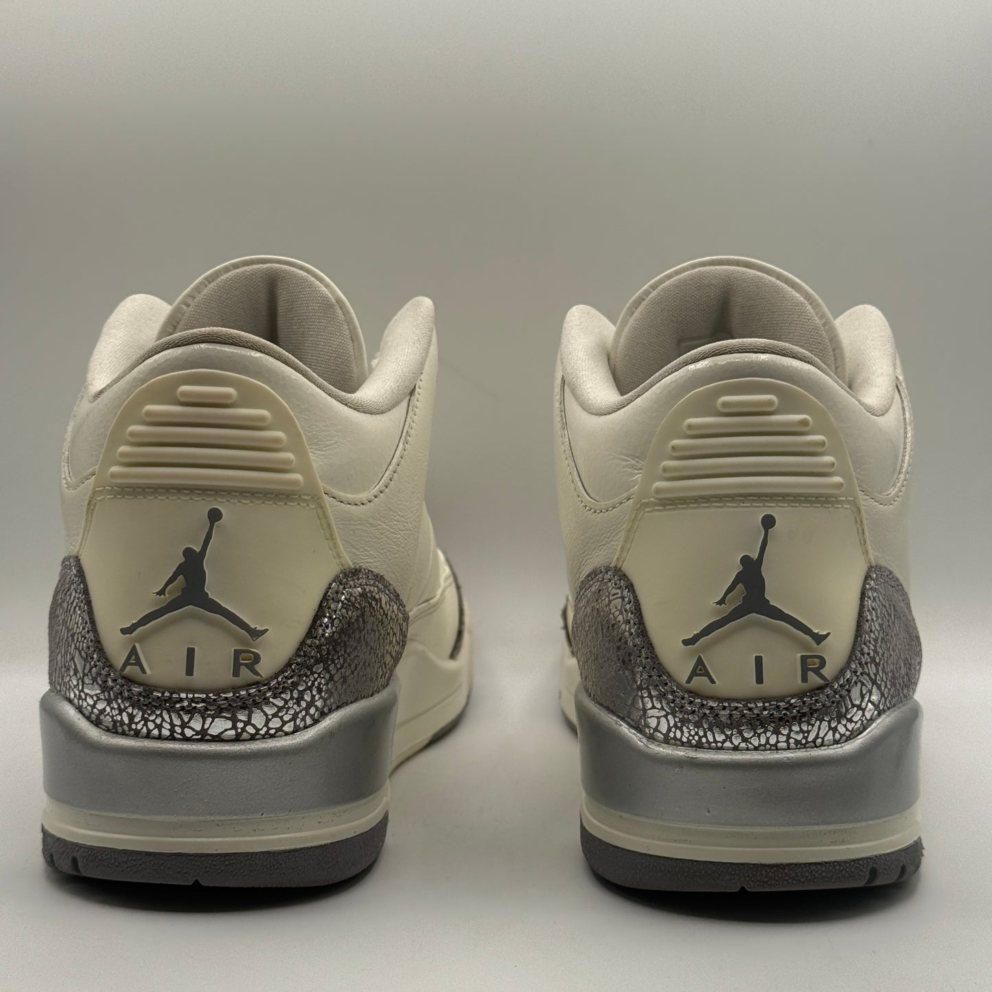(USED) Jordan 3 Sail Cement Grey 9.5W/8M