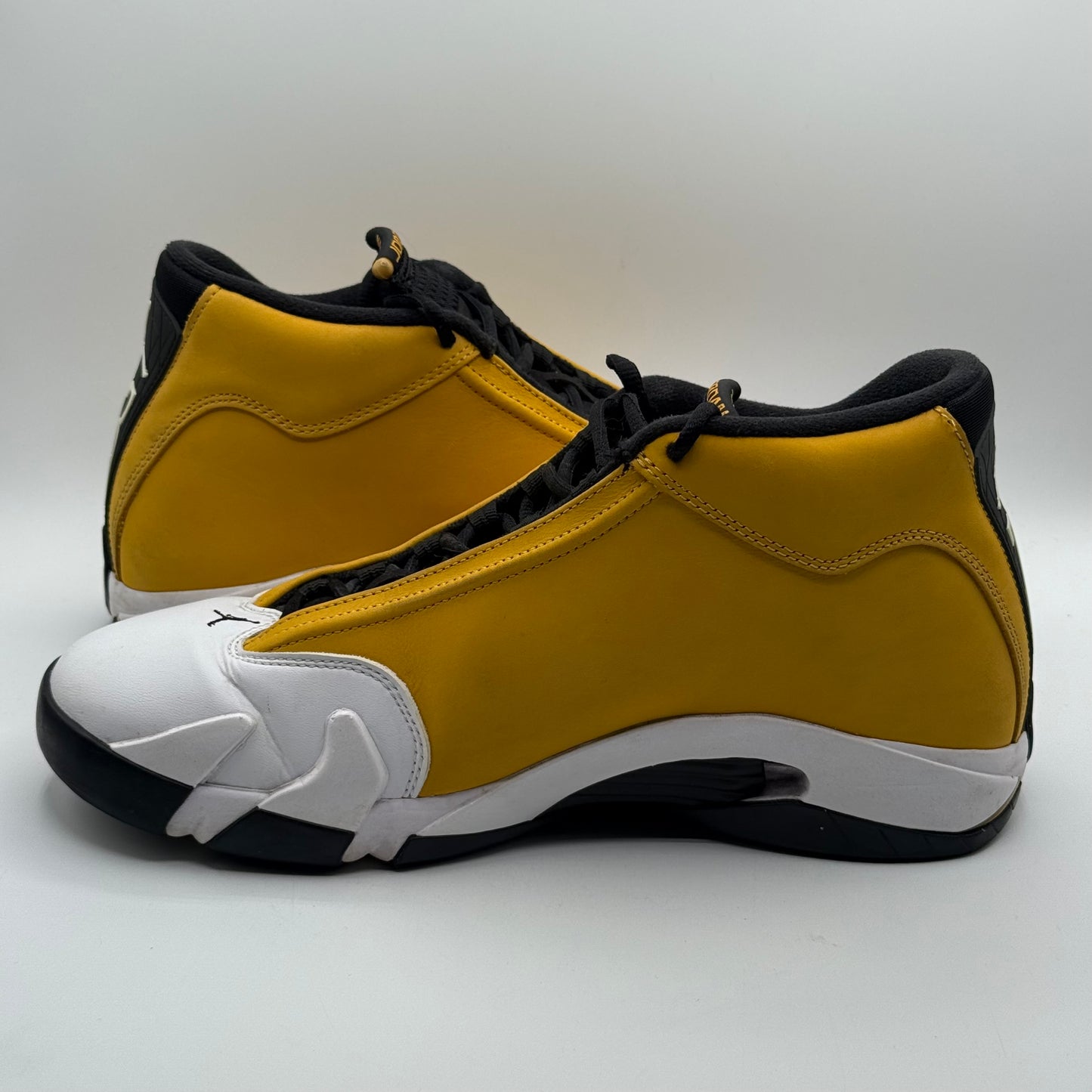 (USED NO BOX) Jordan 14 Light Ginger (2022) Size 10.5