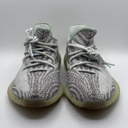 (Used No Box) Yeezy 350 Blue Tint Size 10.5