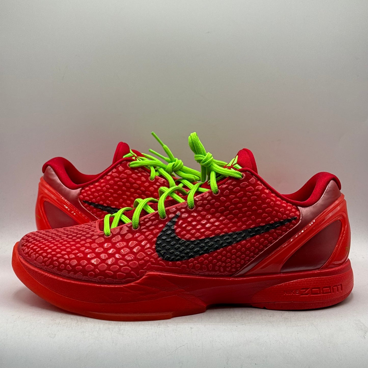 (Used) Nike Kobe 6 Reverse Grinch Size 13