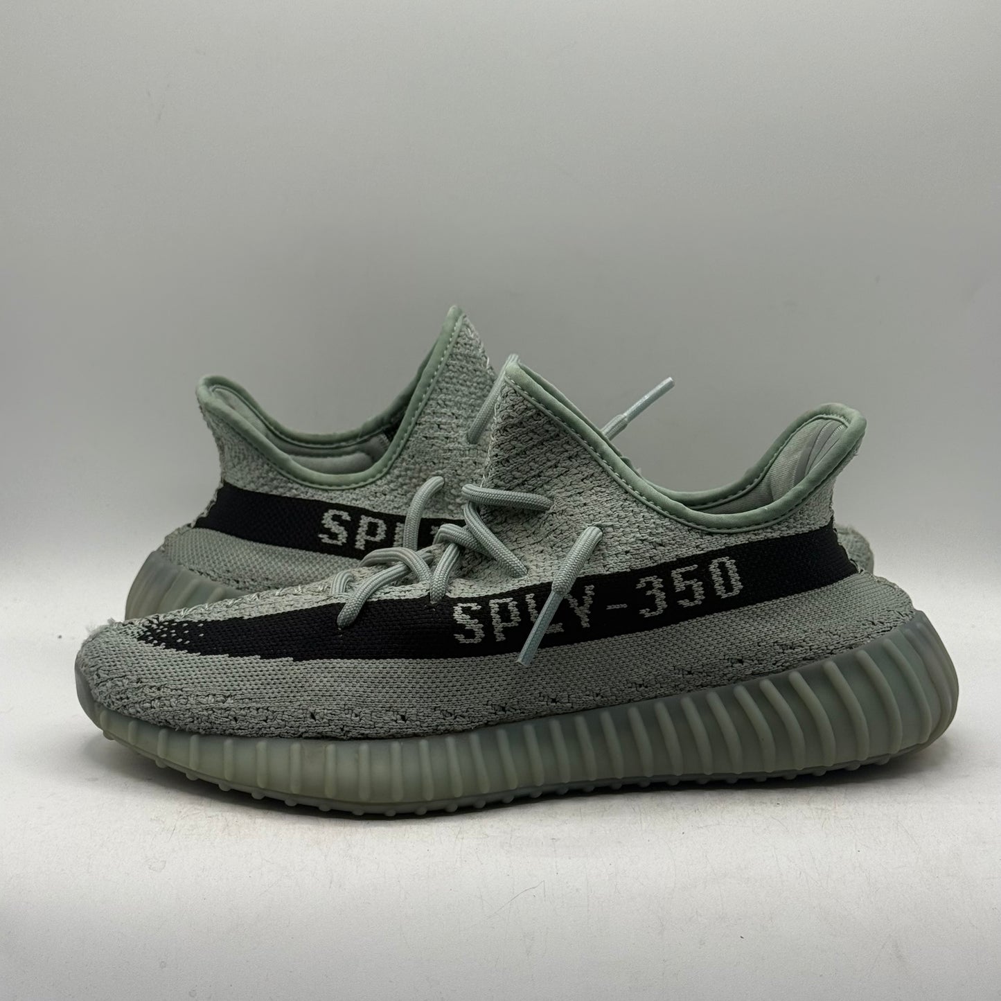 (USED) Yeezy 350 V2 Salt Size 8