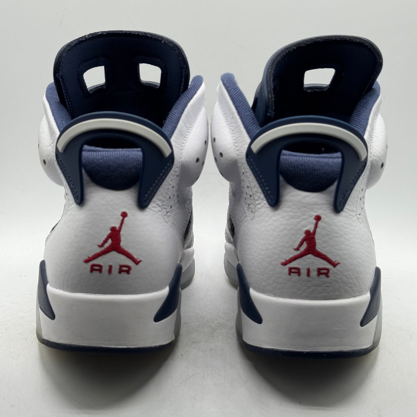 (USED NO BOX) Jordan 6 Olympics Size 9.5