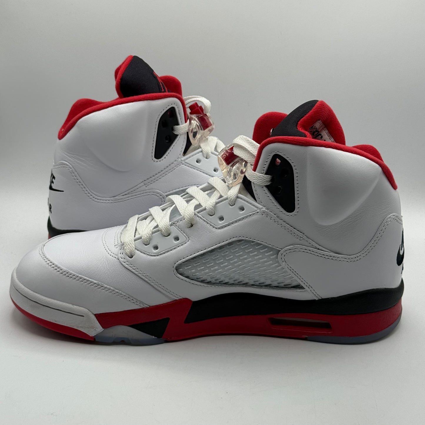 (USED) Jordan 5 Fire Red Black Tongue Size 12