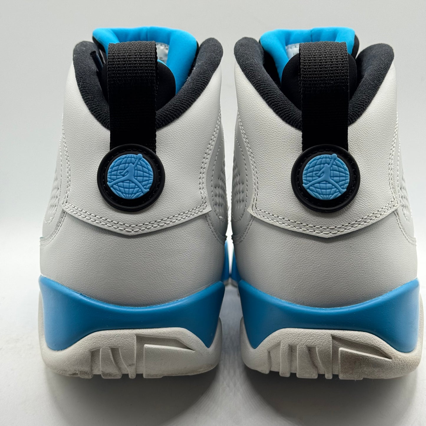 (USED) Jordan 9 Powder Blue Size 10.5