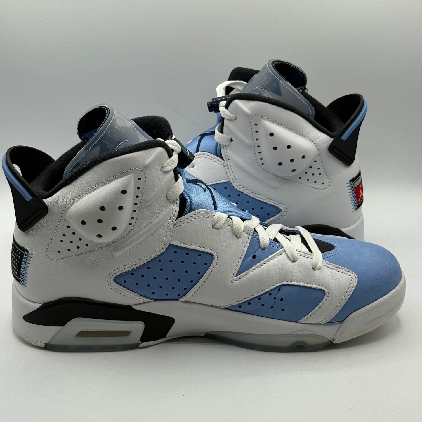 (USED) Jordan 6 UNC Size 10