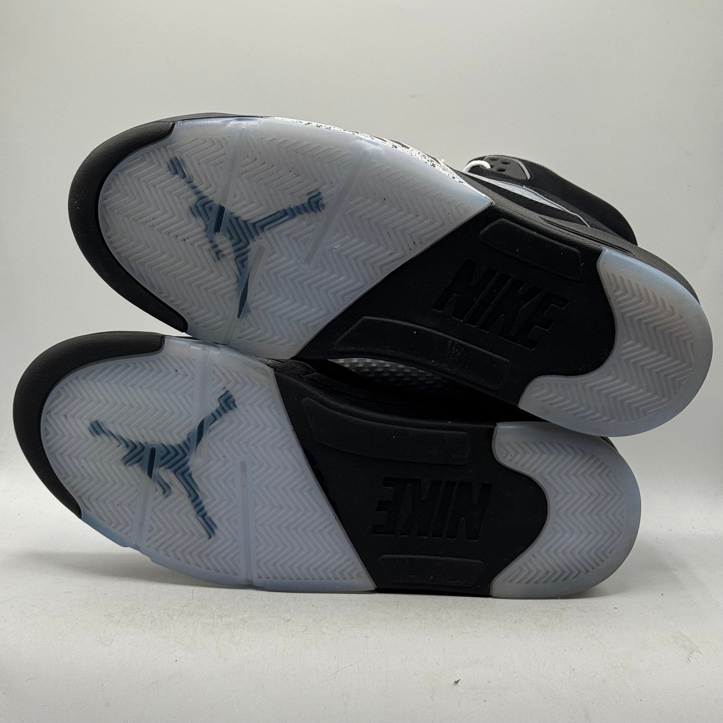 (USED) Jordan 5 Black Metallic Reimagined Size 13