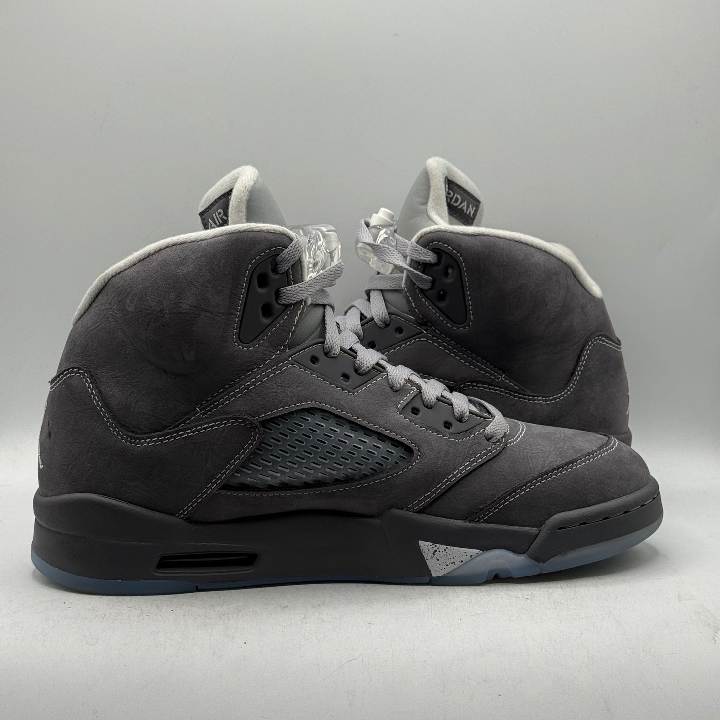 (Used) Jordan 5 Wolf Grey Size 10