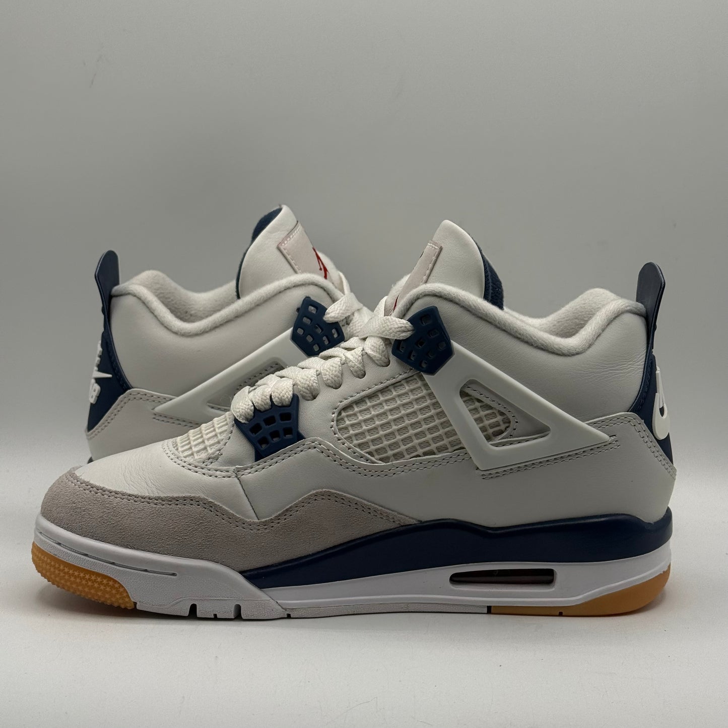 (Used) Jordan 4 SB Navy Size 5