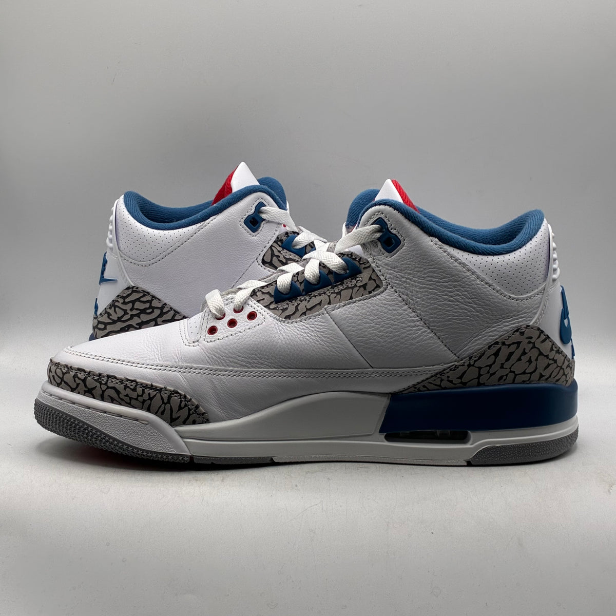 (USED) Jordan 3 True Blue (2026) Size 10.5