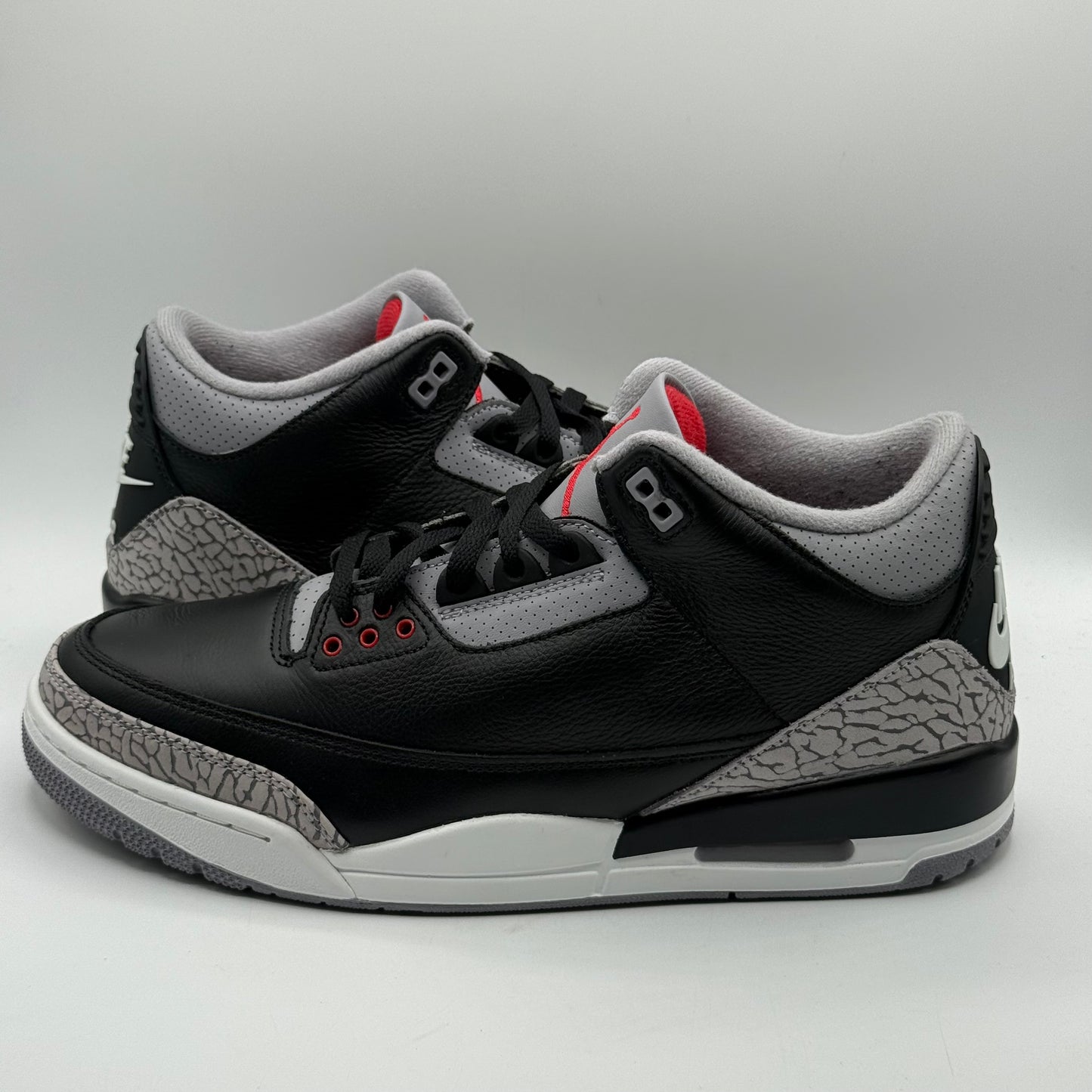 (USED) Jordan 3 Black Cement Size 11