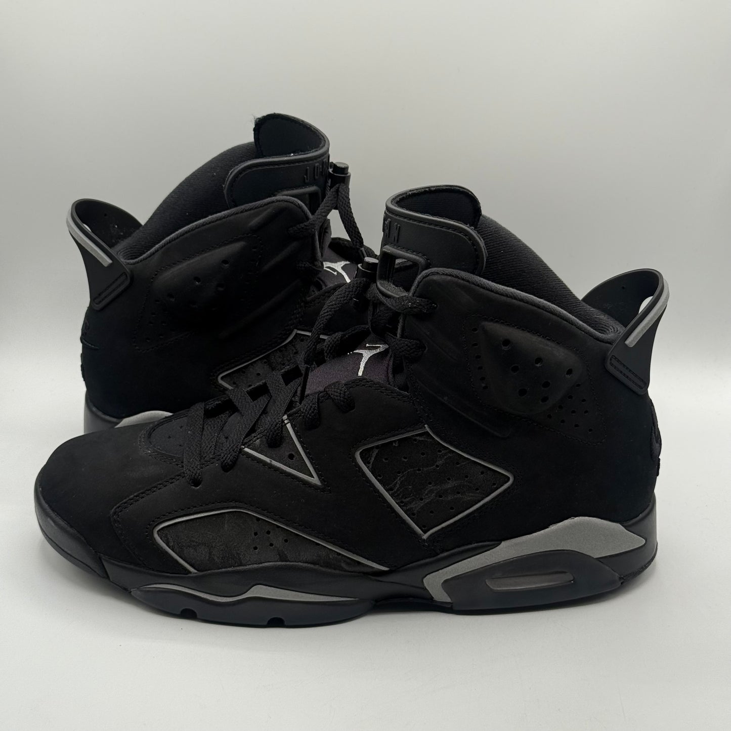 (USED) Jordan 6 Cap and Gown Size 11.5