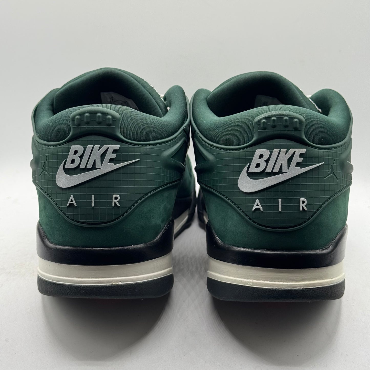 (USED) Jordan 4 RM SP Nigel Sylvester Grandma's Driveway Size 12