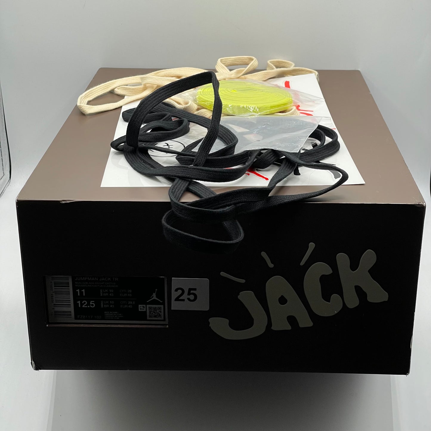 (USED) Jordan Jumpman Jack Travis Scott Bright Cactus Size 11