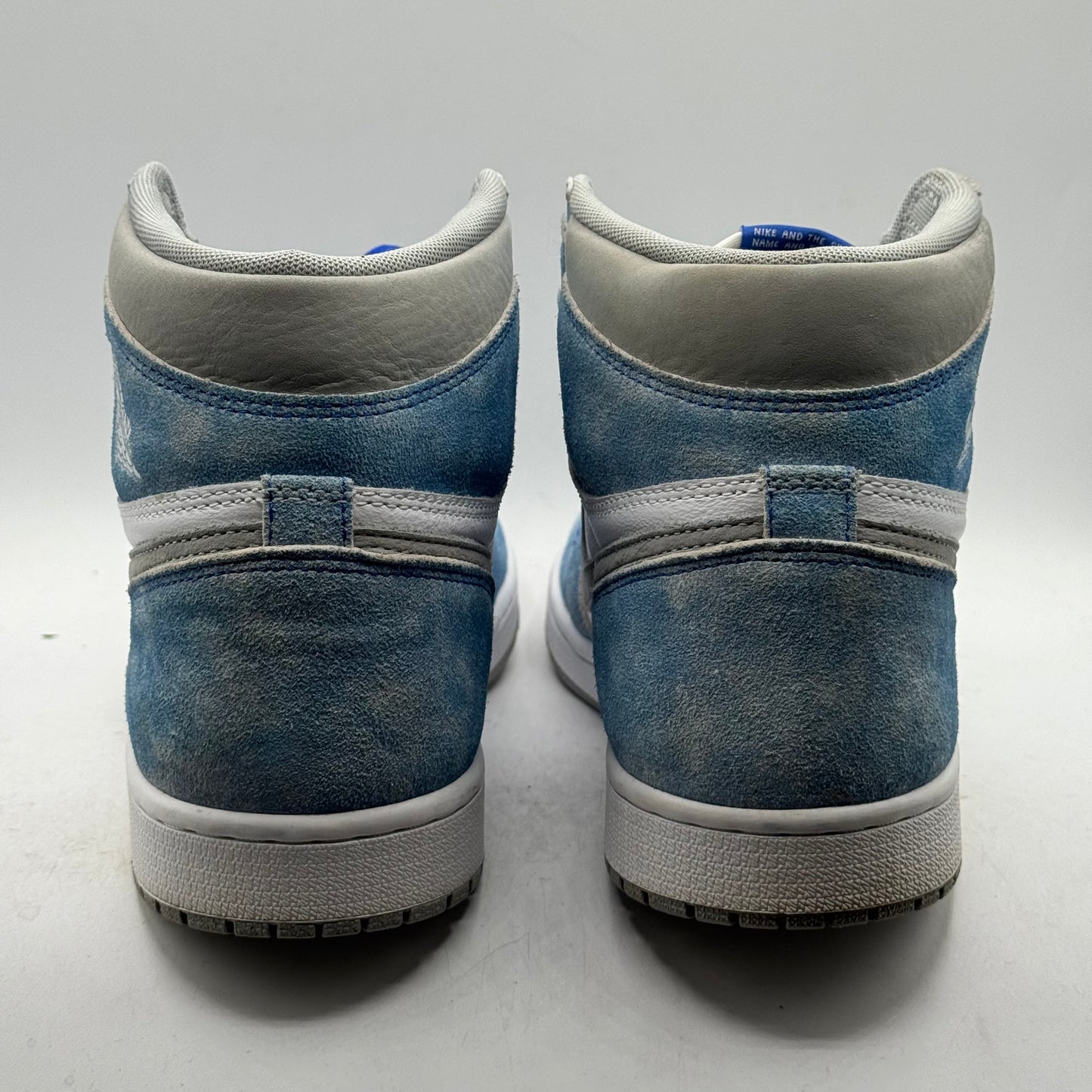 (Used No Box) Jordan 1 High Hyper Royal Size 10