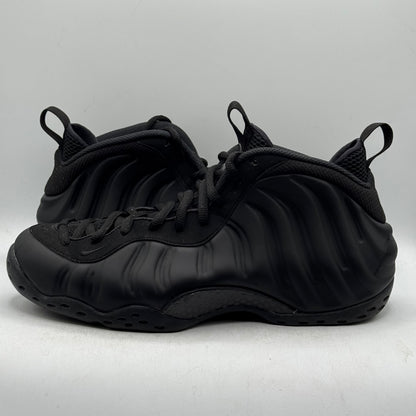 (USED NO BOX) Nike Air Foamposite Triple Black Size 12