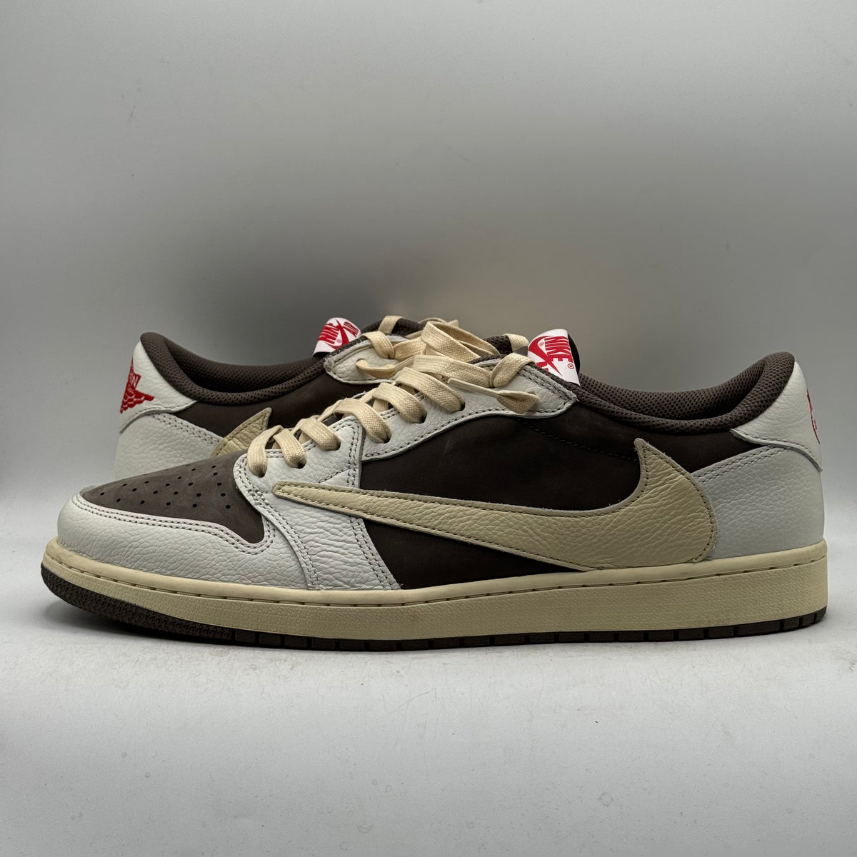 (USED) Jordan 1 Low Travis Scott Reverse Mocha Size 13