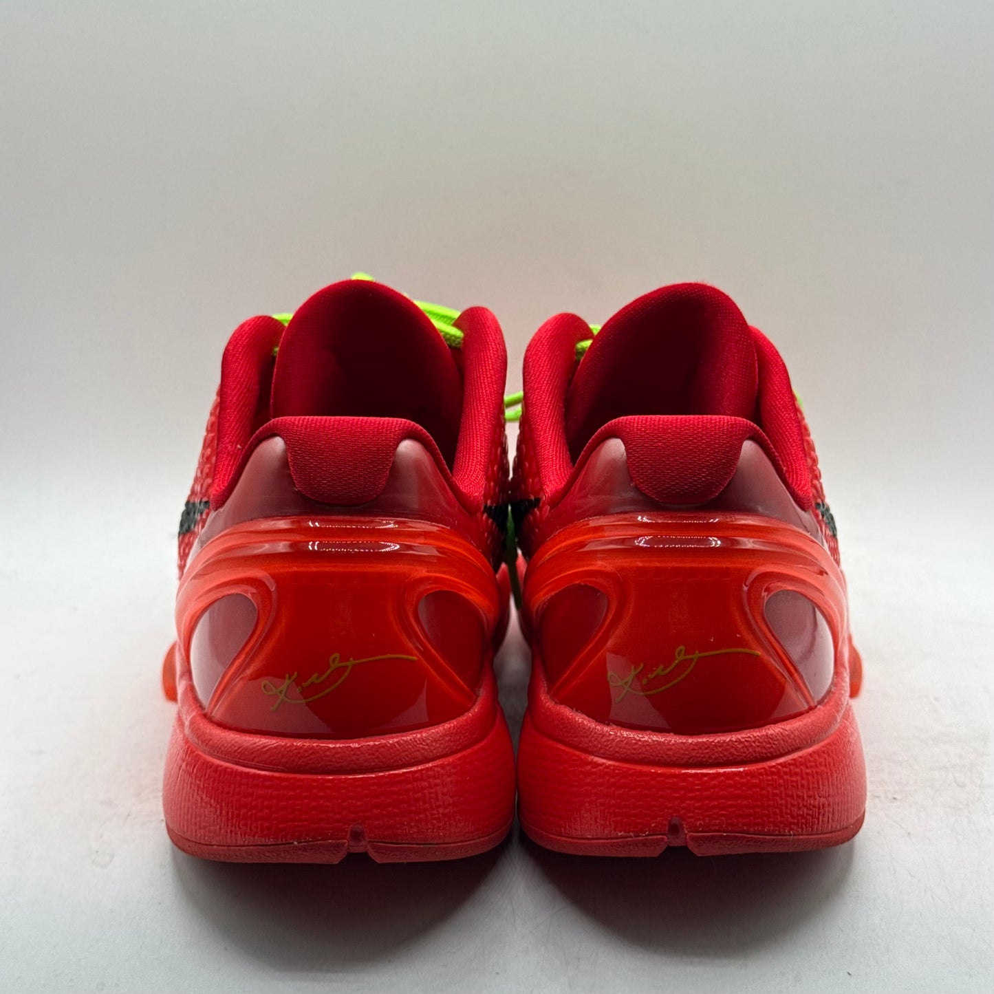 (Used) Nike Kobe 6 Reverse Grinch Size 6Y