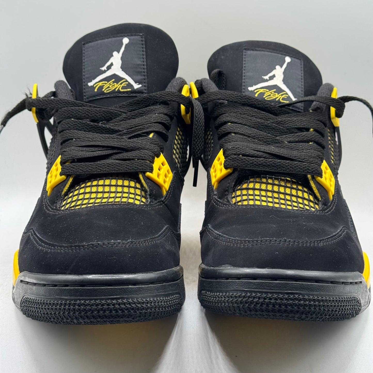 (USED) Jordan 4 Thunder Size 11