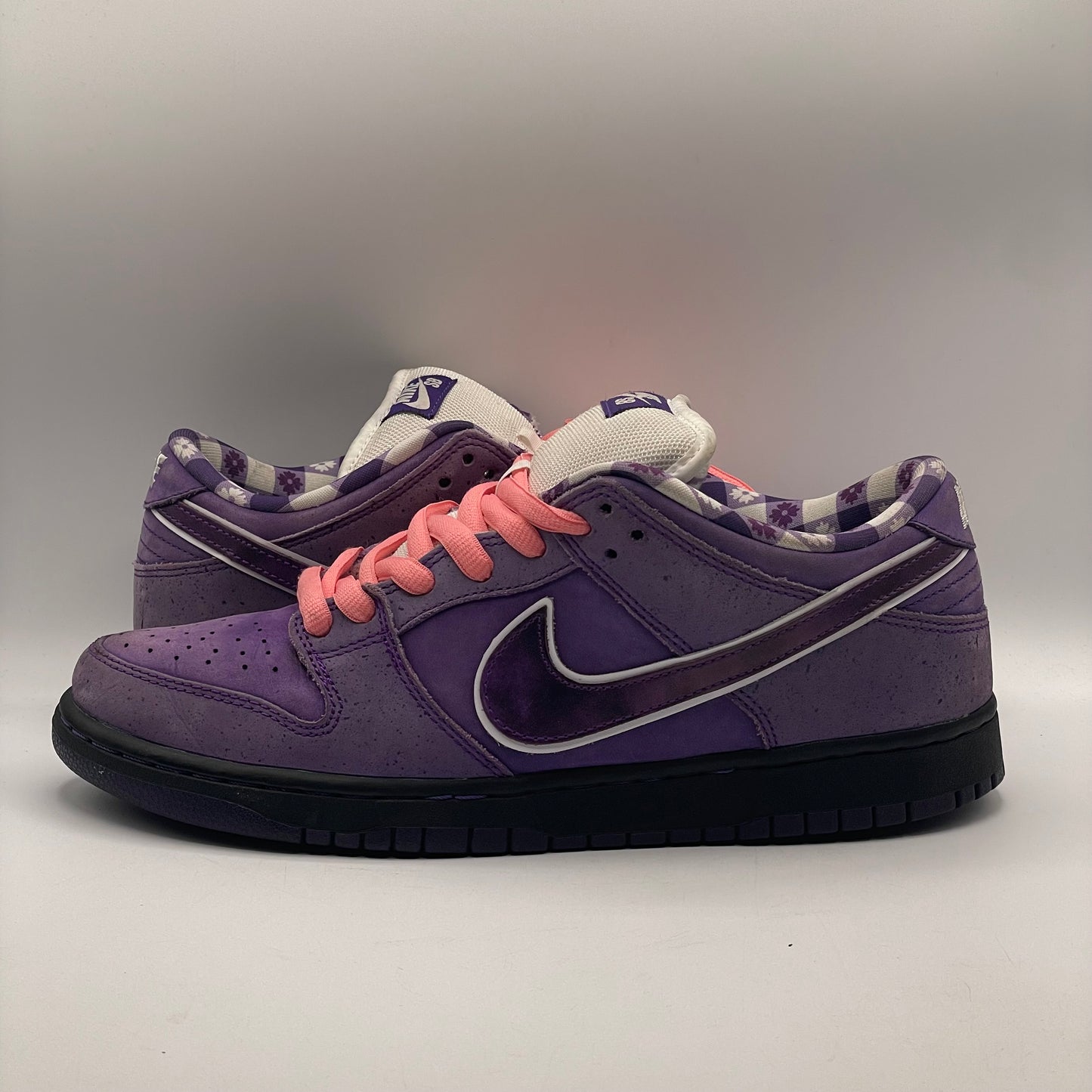 (USED) Nike SB Dunk Low Purple Lobster Size 10