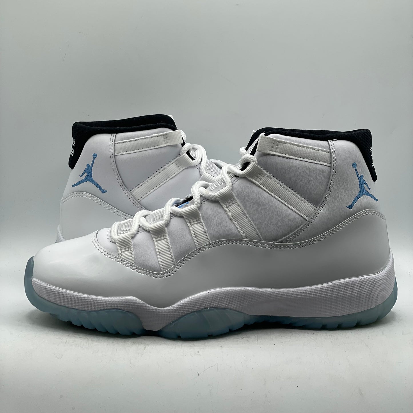 (Used) Jordan 11 High Legend Blue Size 9.5