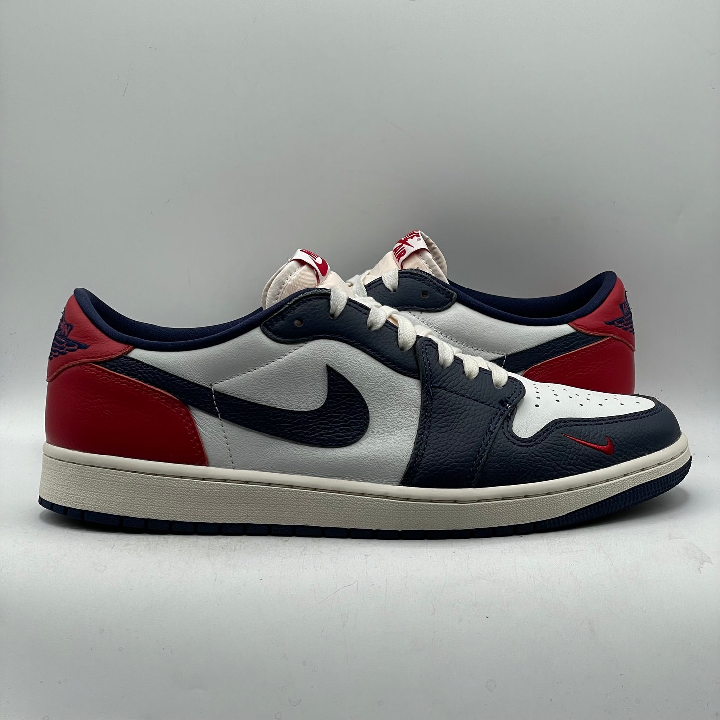 (USED) Jordan 1 Low OG Howard University Size 13