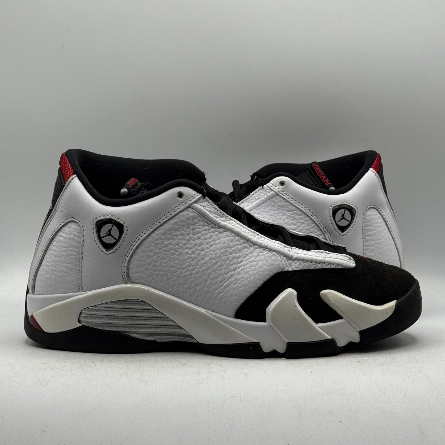 (Used) Jordan 14 Black Toe Size 6.5Y