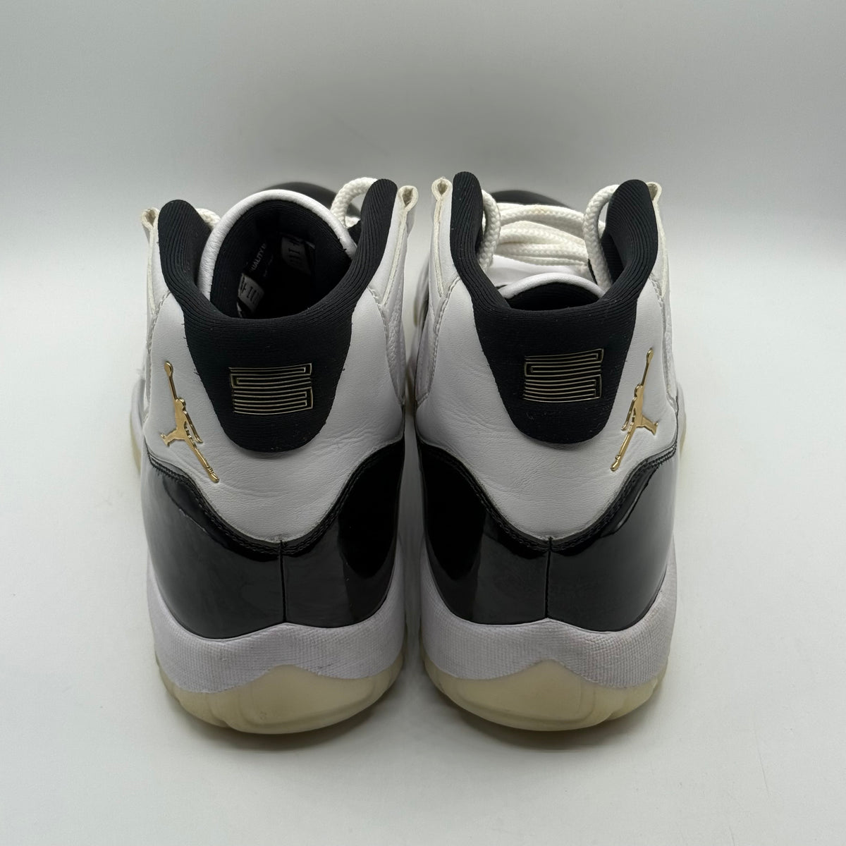 (USED) Jordan 11 Gratitude Size 12