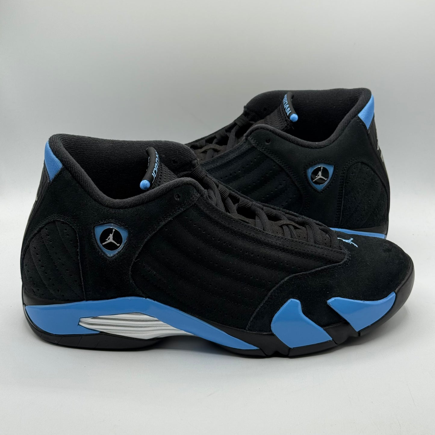 (USED) Jordan 14 Black University Blue Size 11