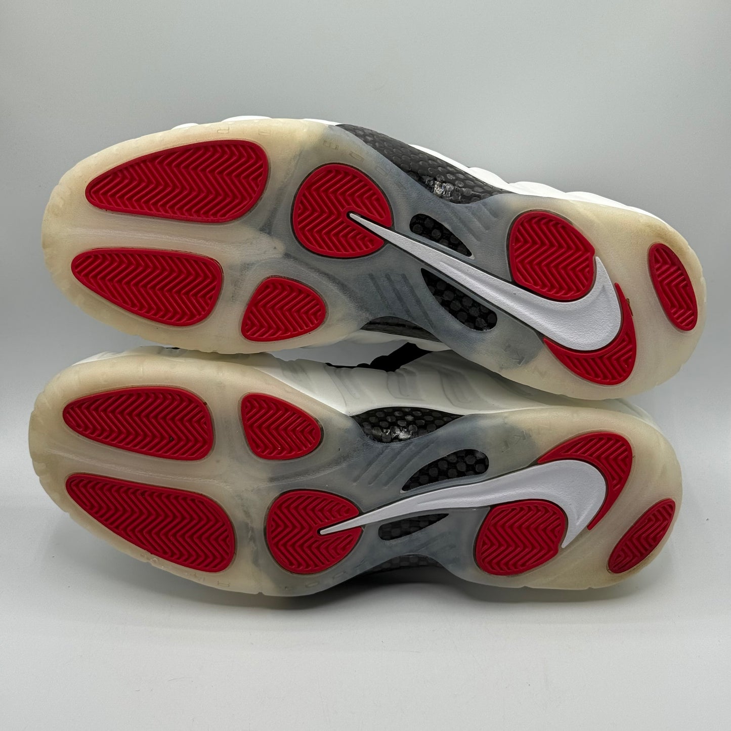 (USED) Nike Foamposite Pro Pearl Size 14