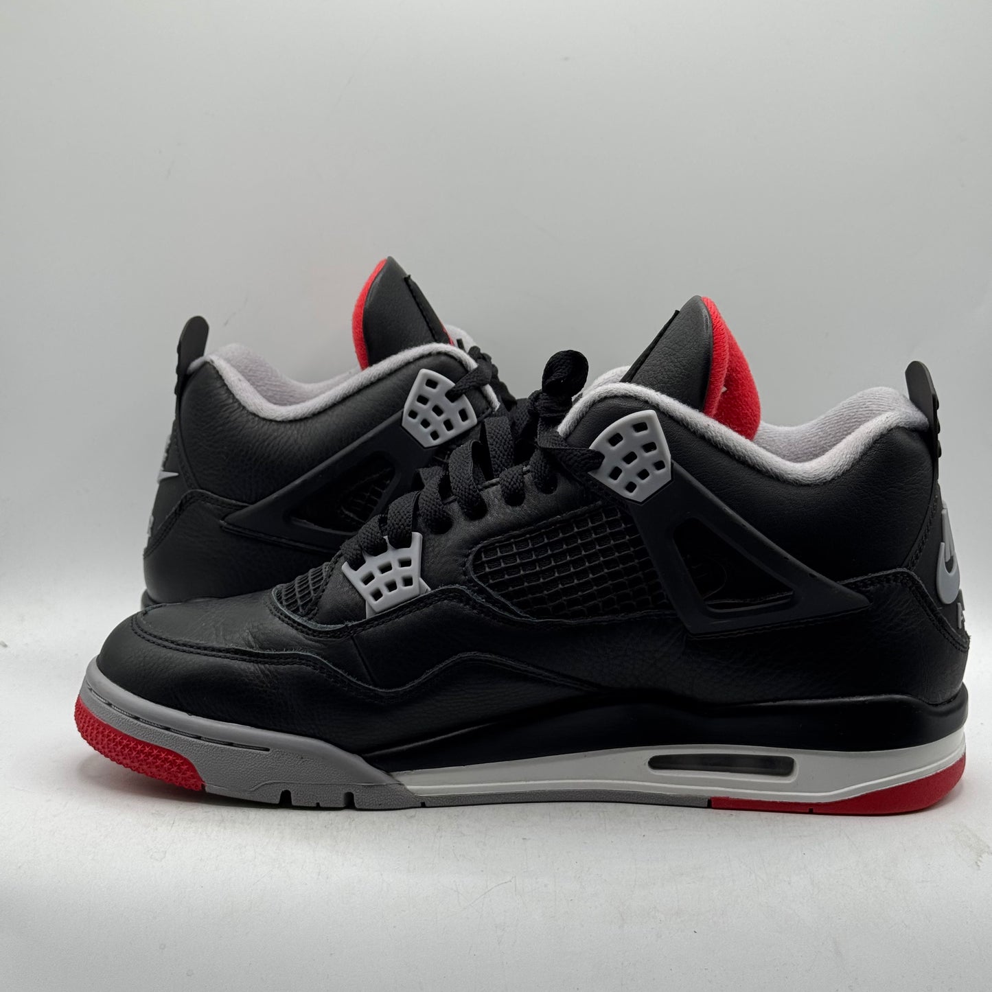 (Used) Jordan 4 Bred Reimagined Size 11.5
