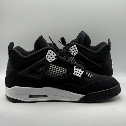 (Used) Jordan 4 White Thunder Size 11