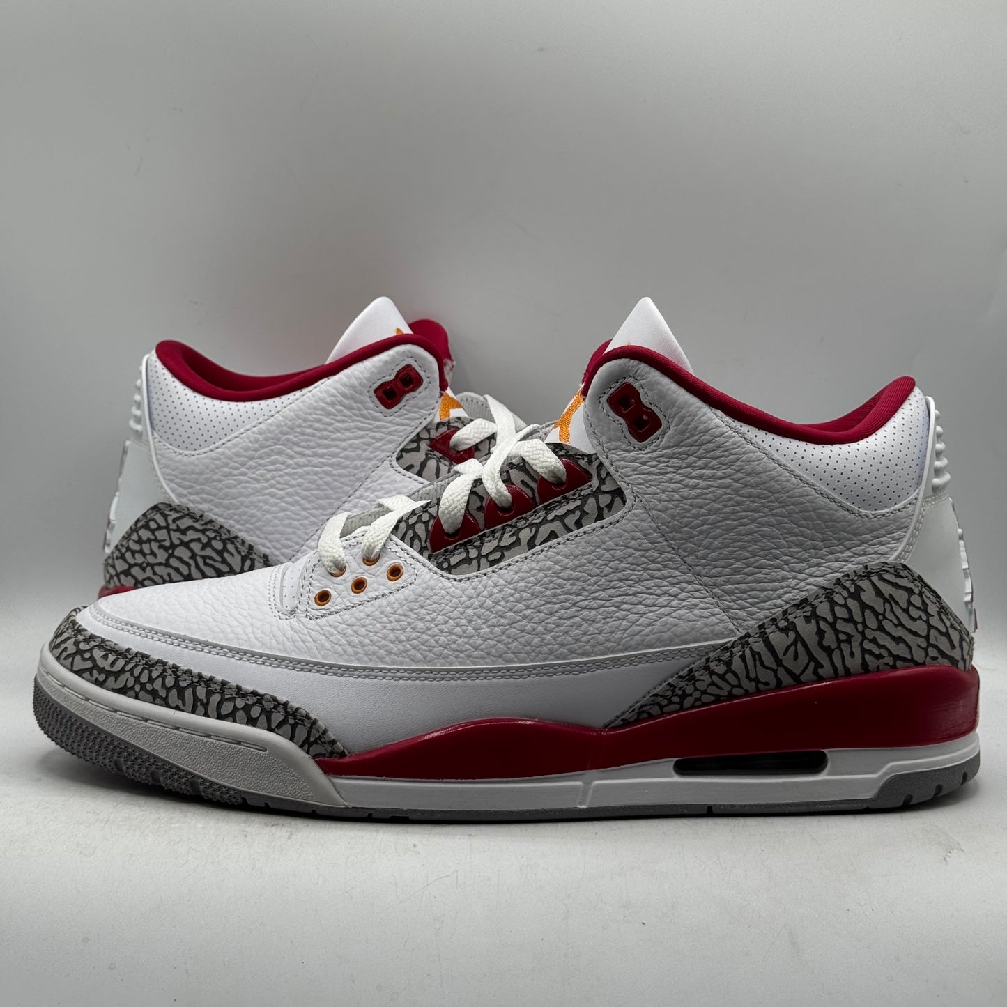 (USED) Jordan 3 Cardinal Size 13