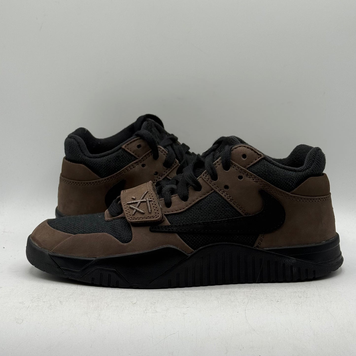 (Used) Jordan Jumpman Jack Dark Mocha Size 6.5