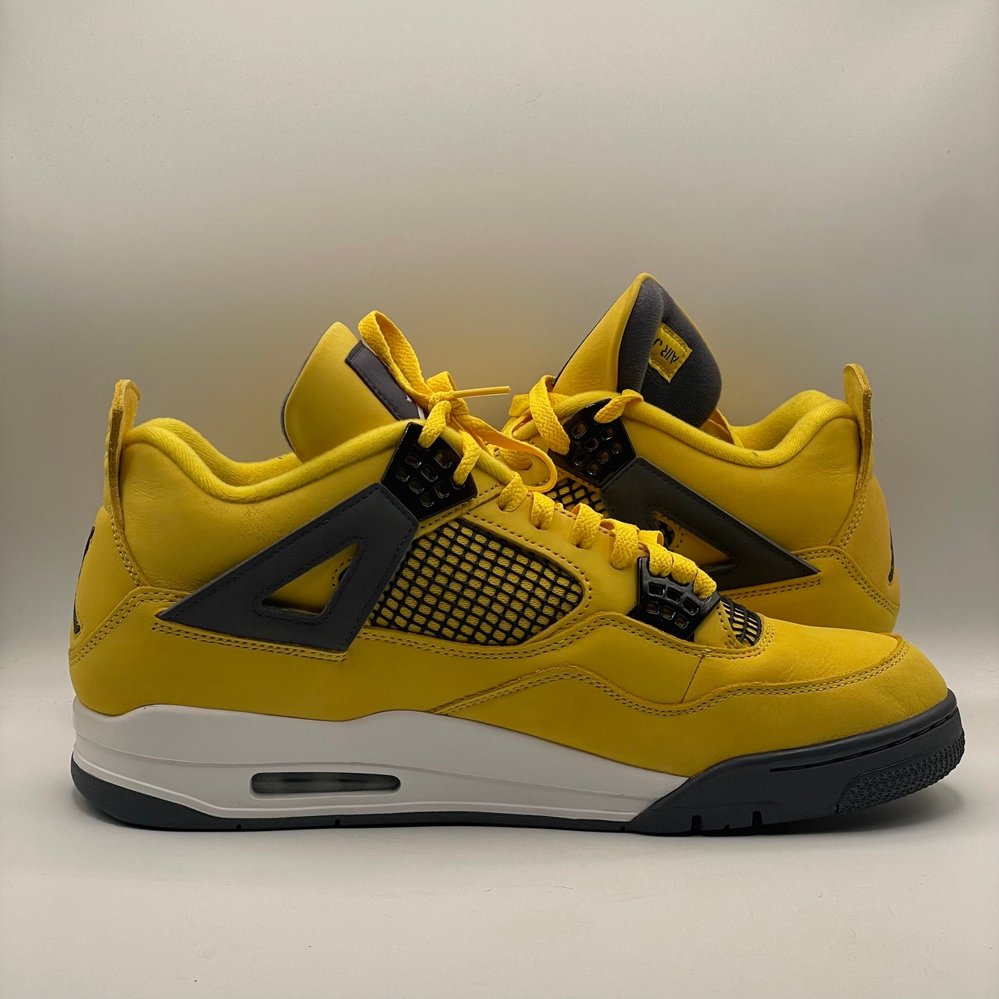 (USED) Jordan 4 Lightning Size 13