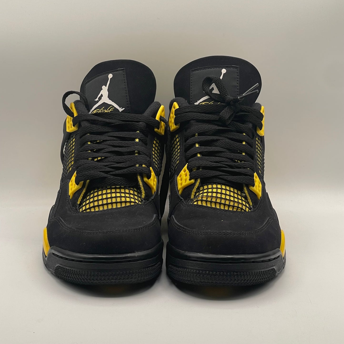 (USED) Jordan 4 Thunder Size 10