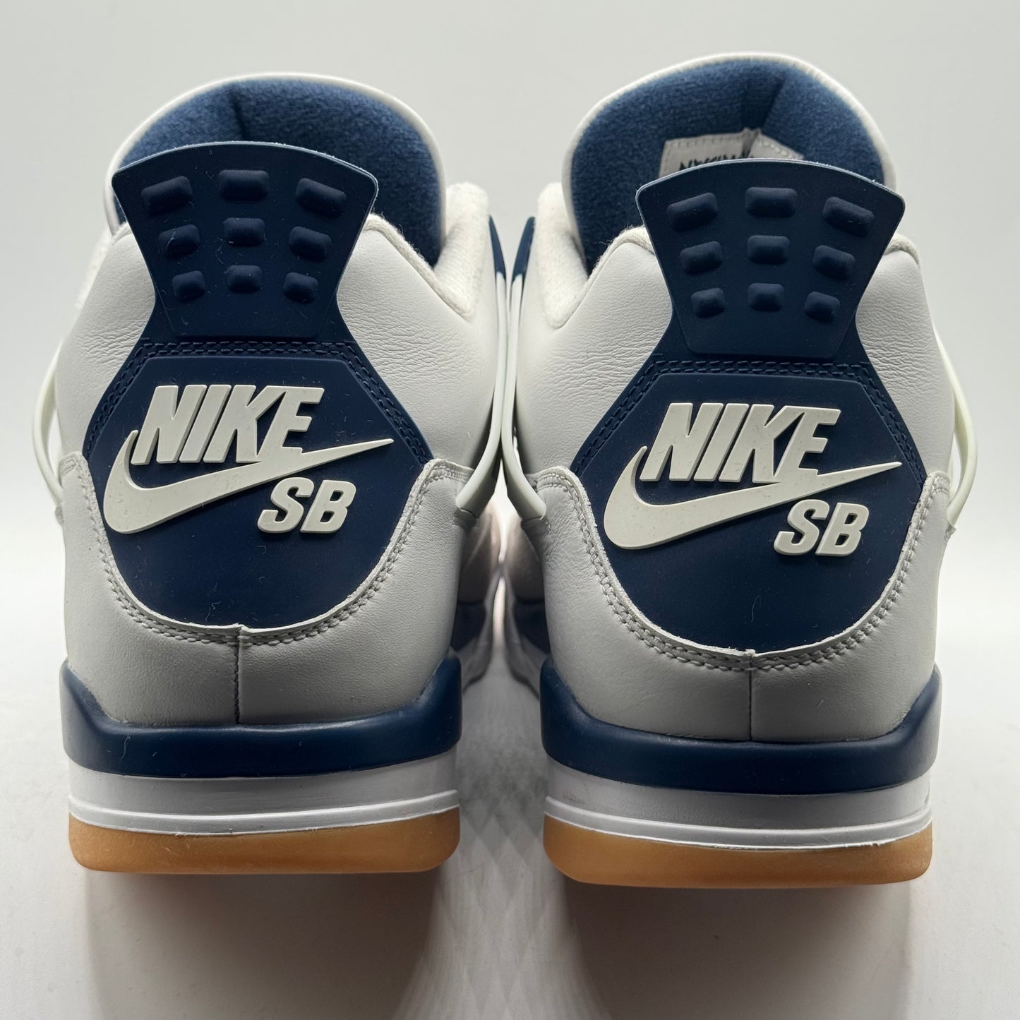 (USED) Jordan 4 SB Navy Size 13