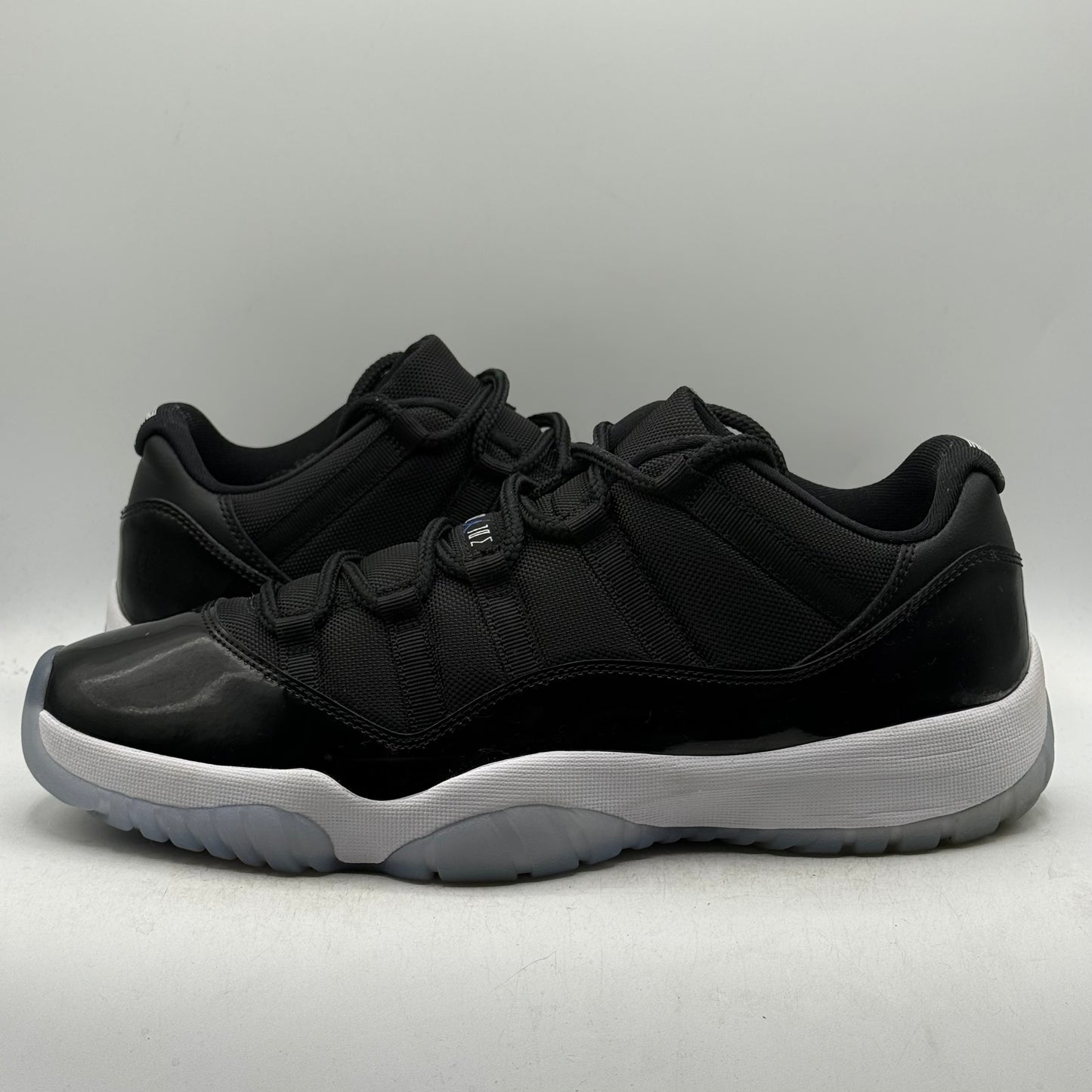 (Used) Jordan 11 Low Space Jam Size 12