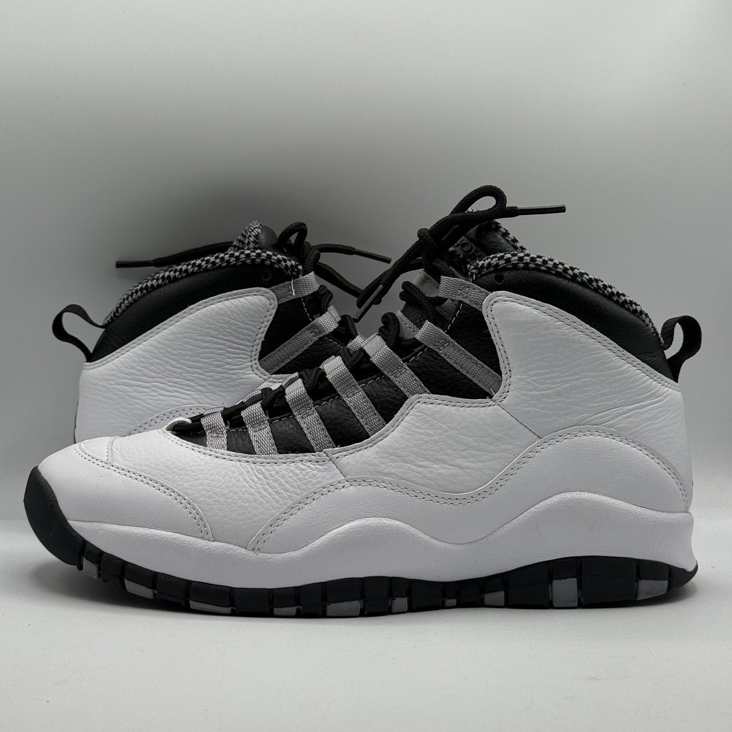 (USED) Jordan 10 Steel Size 9.5