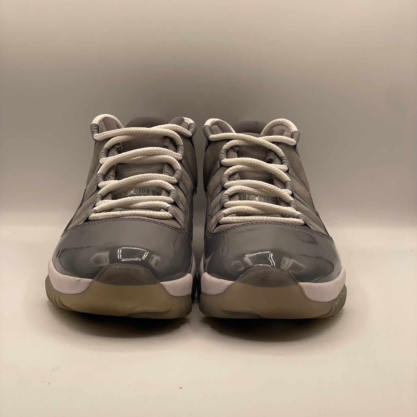 (USED) Jordan 11 Low Cool Grey Size 10