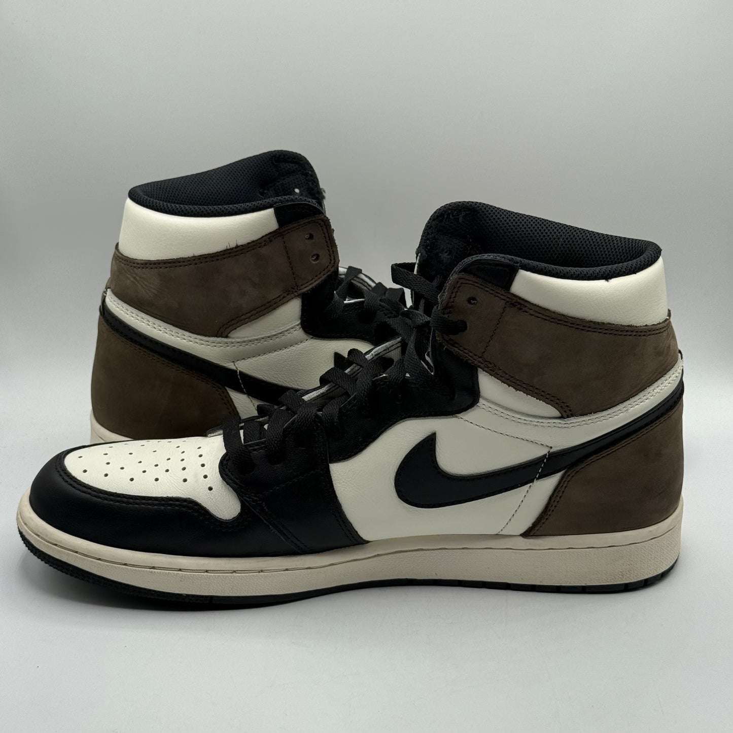 (USED) Jordan 1 High Mocha Size 13