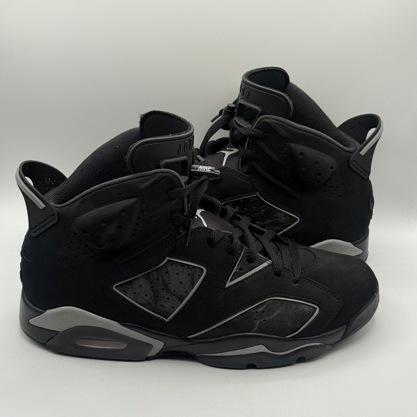 (USED) Jordan 6 Cap and Gown Size 11.5