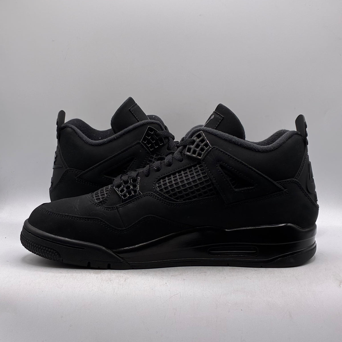 (USED) Jordan 4 Black Cat (2025) Size 11