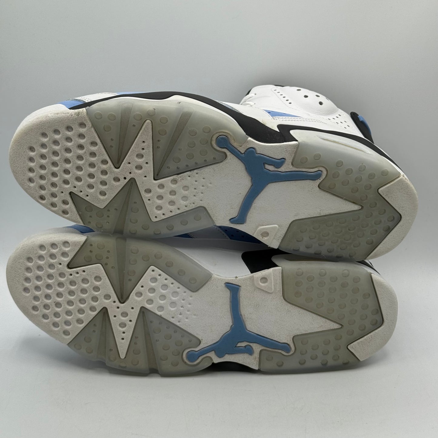 (USED) Jordan 6 UNC Size 10