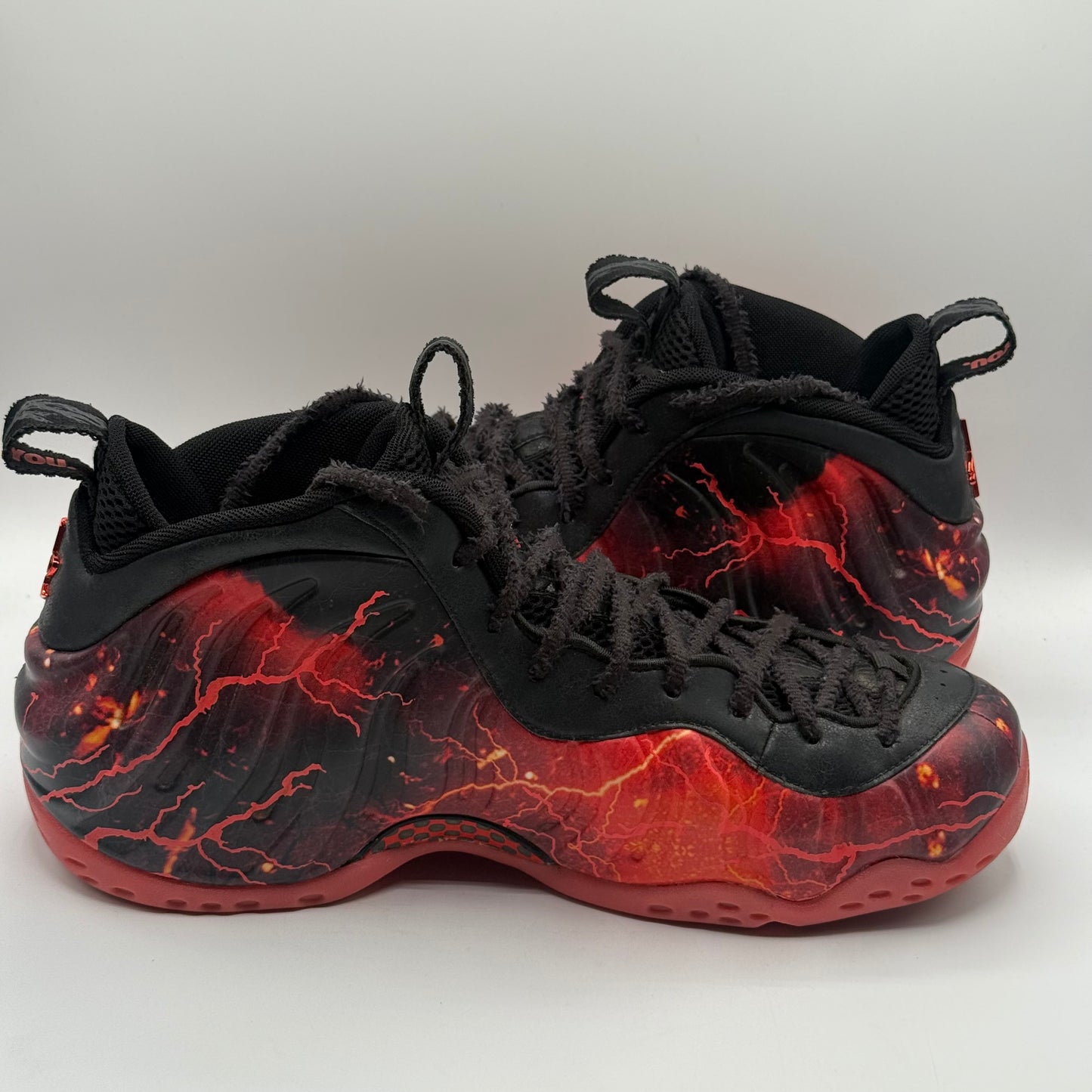(USED) Nike Air Foamposite One Stranger Things Size 12