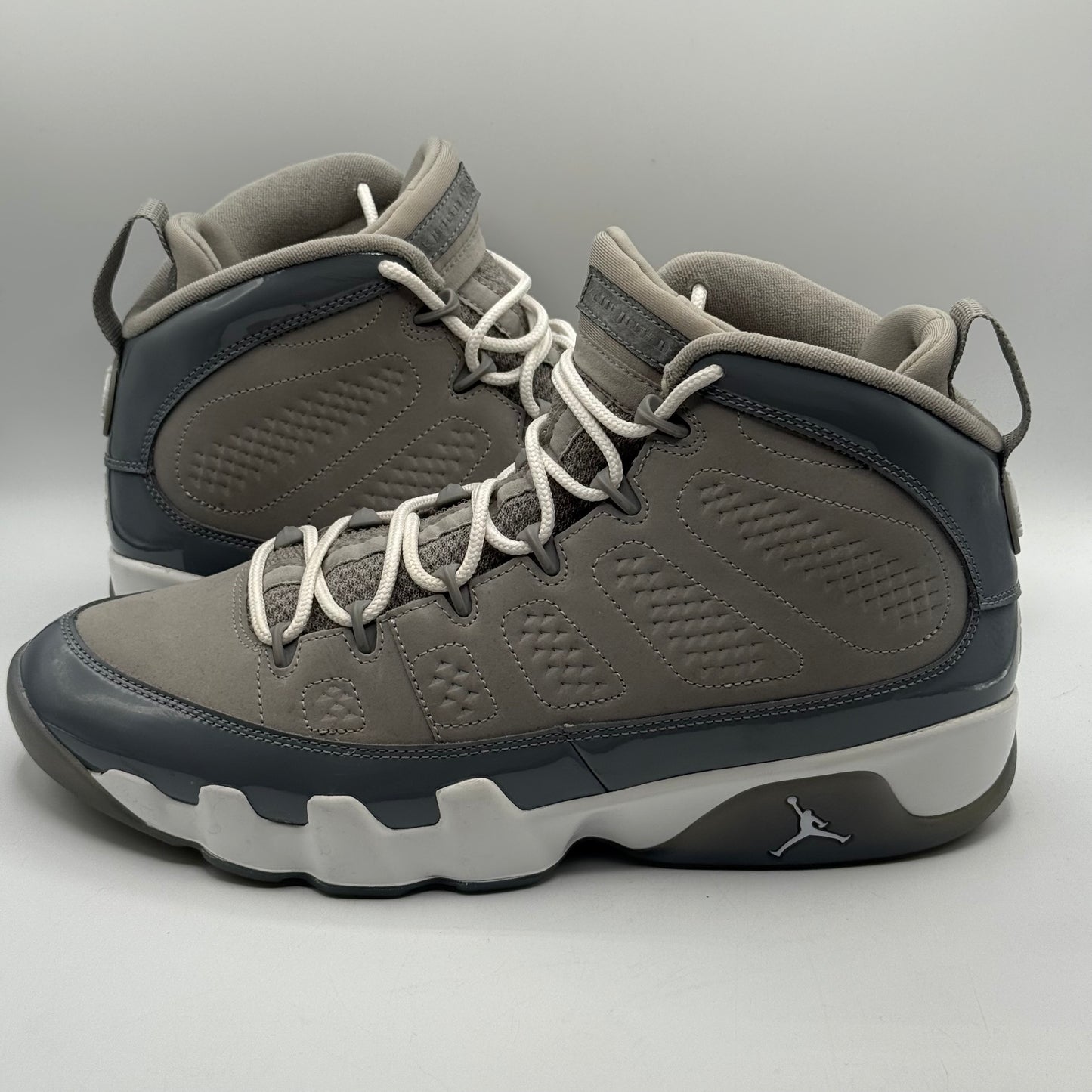 (USED) Jordan 9 Cool Grey Size 12