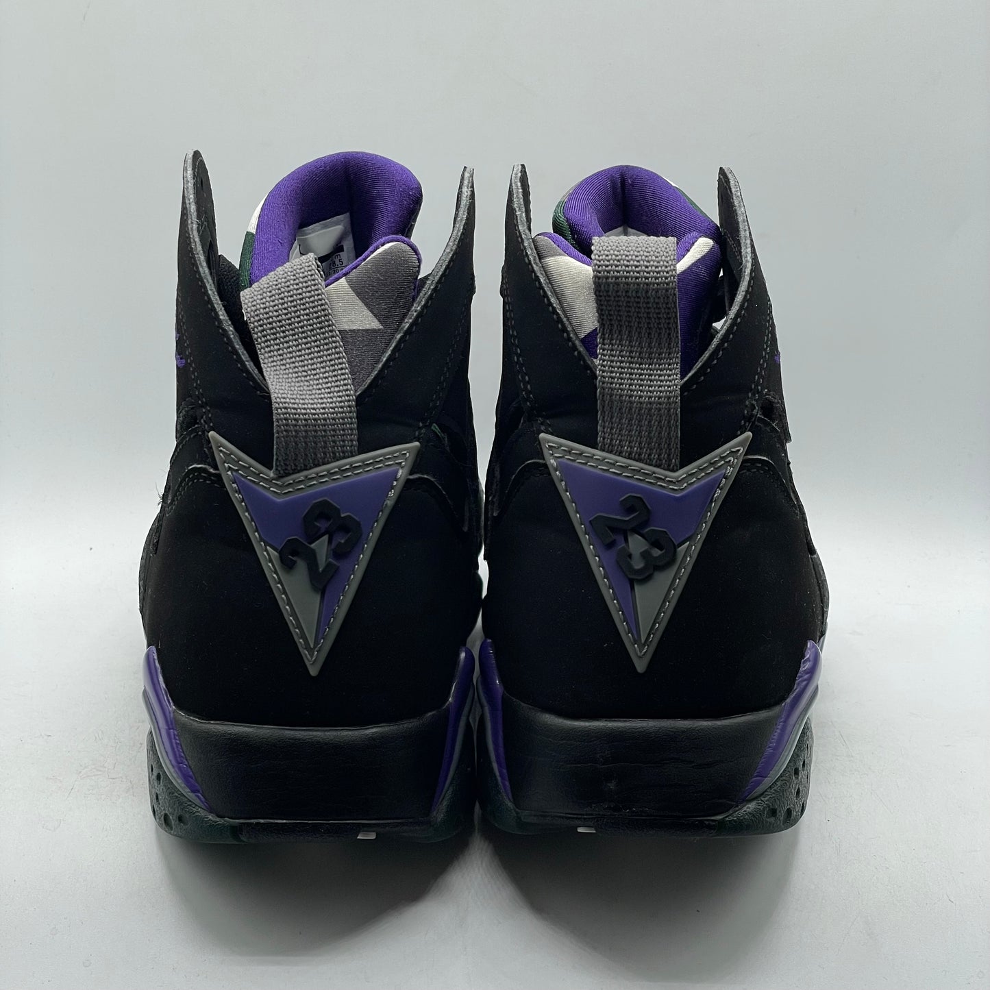 (USED NO BOX) Jordan 7 Ray Allen Bucks Size 10.5