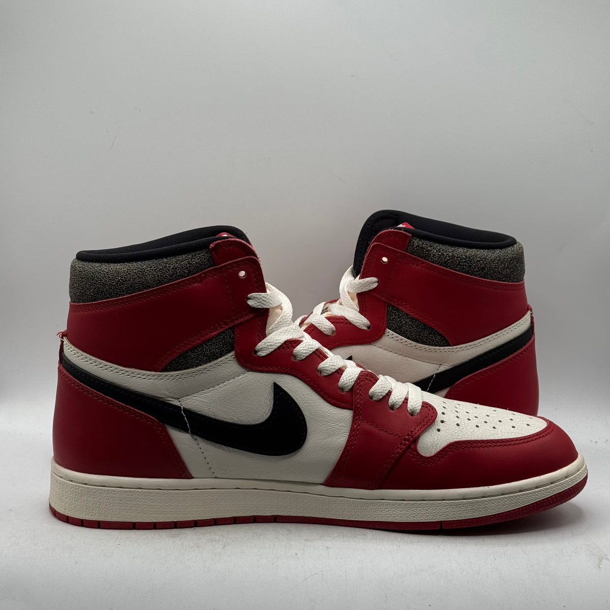 (USED) Jordan 1 Lost & Found Size 12