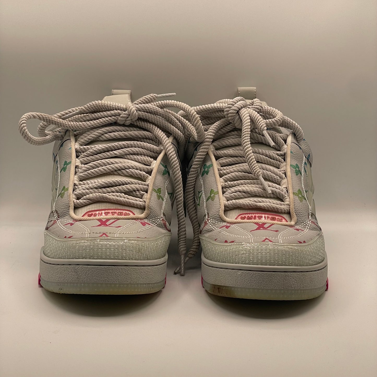 (USED) LV Sk8 Size 9 (US 10/10.5)
