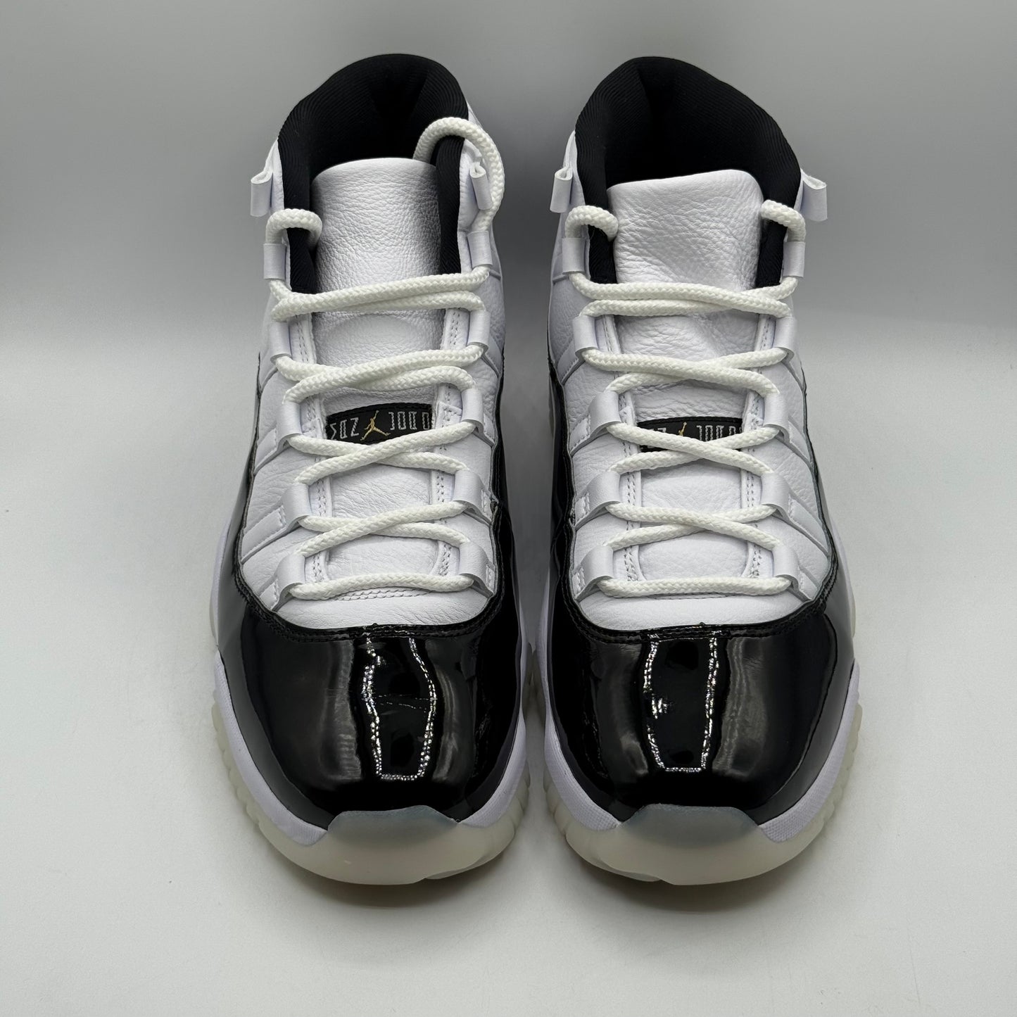 (USED) Jordan 11 High Gratitude Size 10